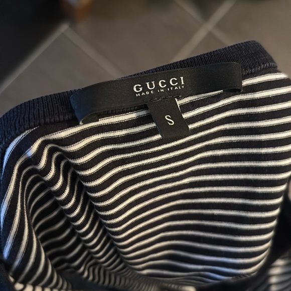 Gucci Women’s Fitted Blue and White Striped T-shirt - Picture 8 of 13